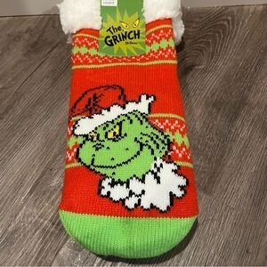 ONLY 3 LEFT!! Cute Grinch Cozy Lined Slipper Socks- Sock Size 9-11- NWT